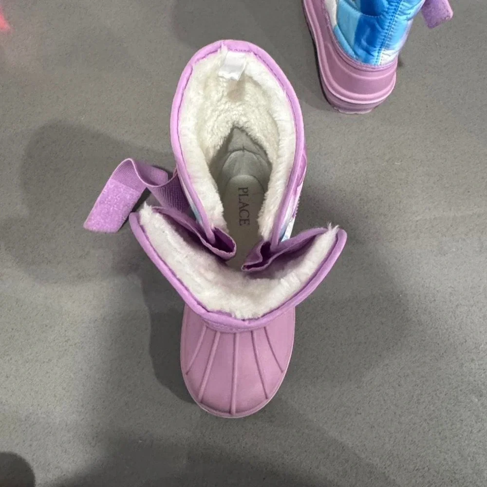 The children's place snow boots
